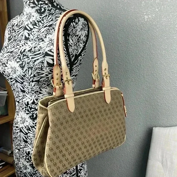 Vintage Dooney & Bourke Buckle Satchel Tote Bag Purse DB Signature Leather Trim - Picture 14 of 16